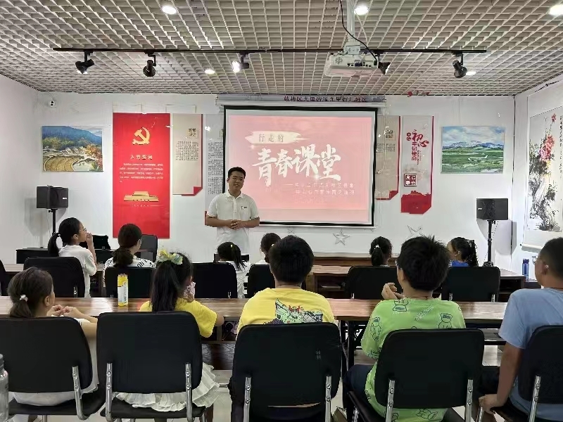 行走的“青春课堂”，江苏逐梦国际pg技术学院探索社区教育新实践